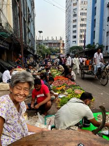 Chinese Lady Tiretti Bazar Chinese Lady Tiretti Bazar