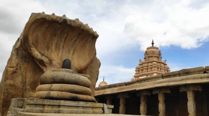 Lepakshi Temple Nagalinka